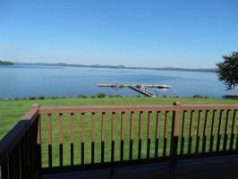 383 Lake