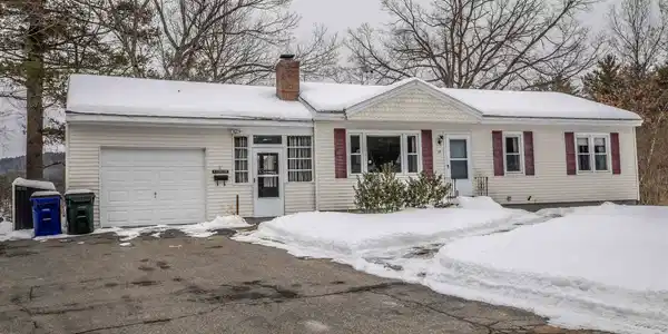 9 Lakeview