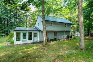 105 Harvey Lake