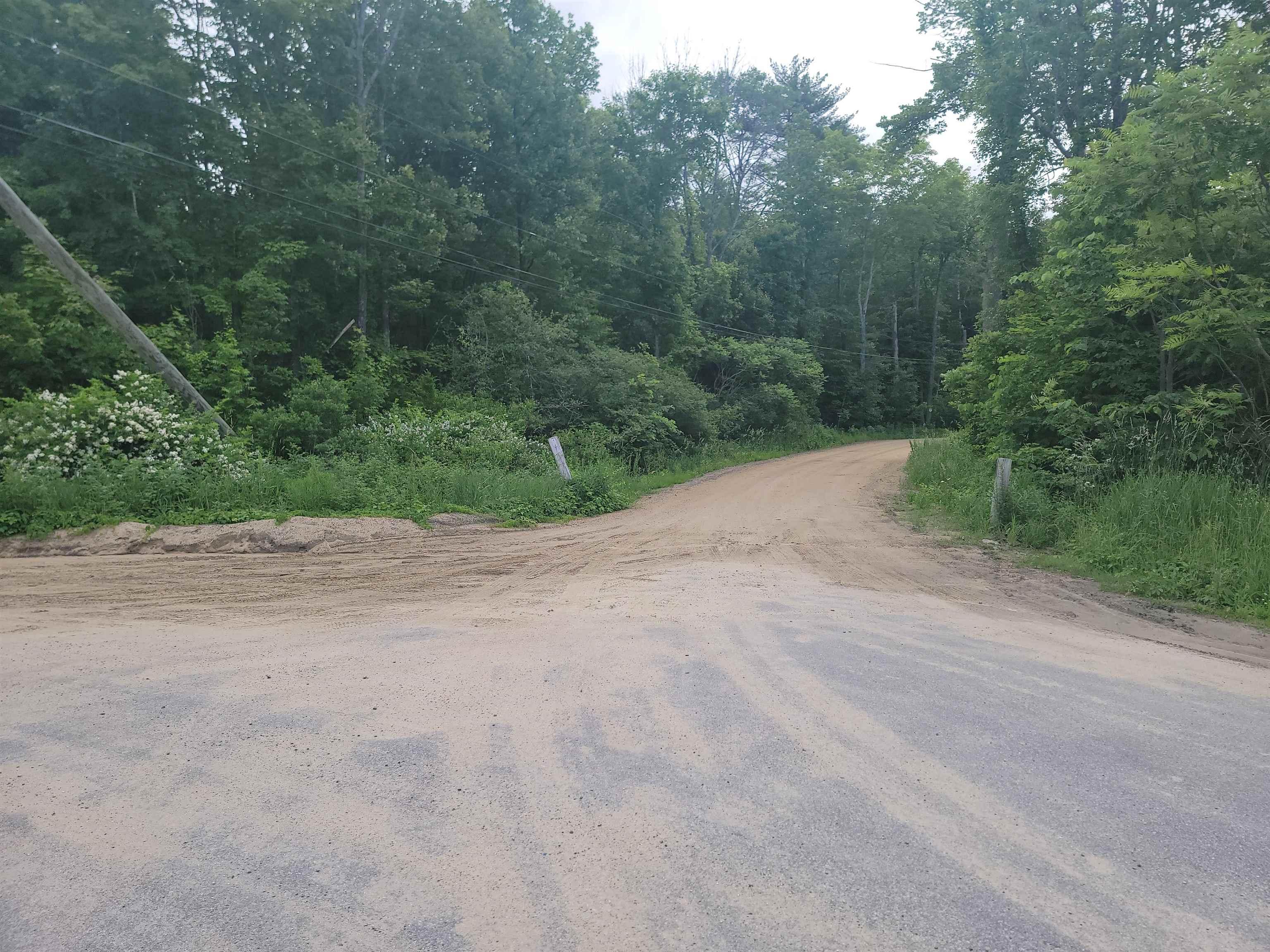 Image 3: Follow Rd to right