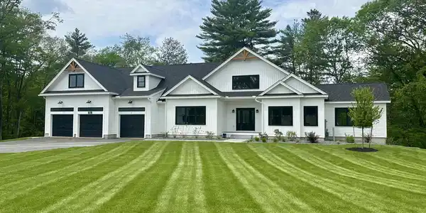 12 Little River Road