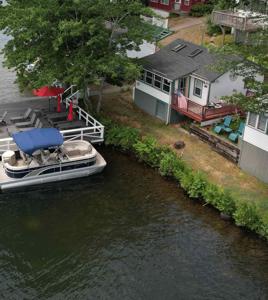 885 Laconia Road