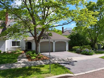 9 Southwind Drive