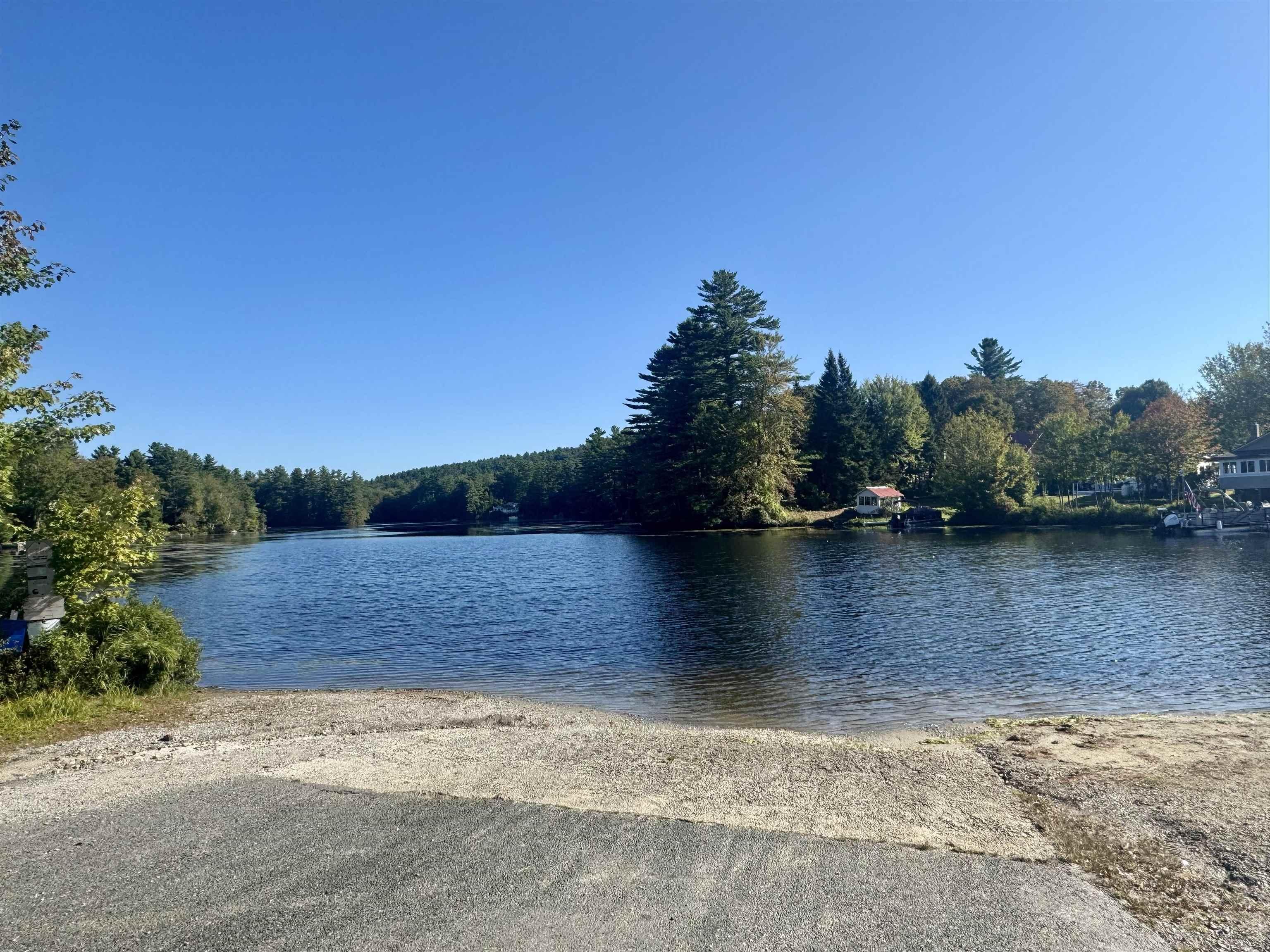 Image 2: Public Boat Ramp