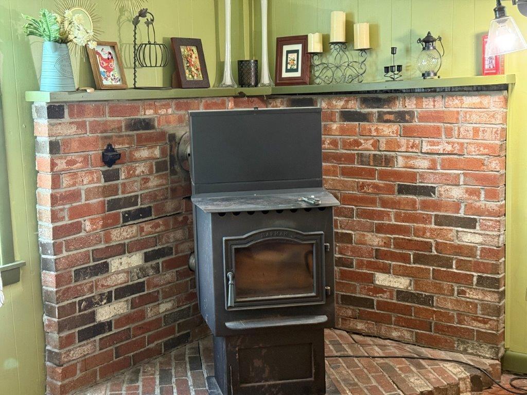 Image 3: Pellet Stove