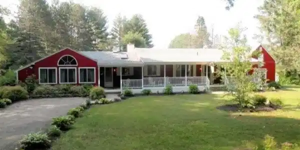 315 Lake Shore