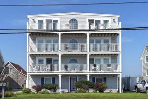 605 Ocean