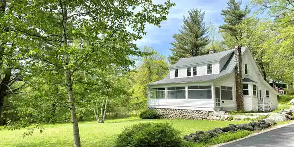 32 Birch Bluff