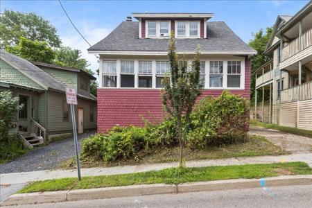 18 Marble Avenue