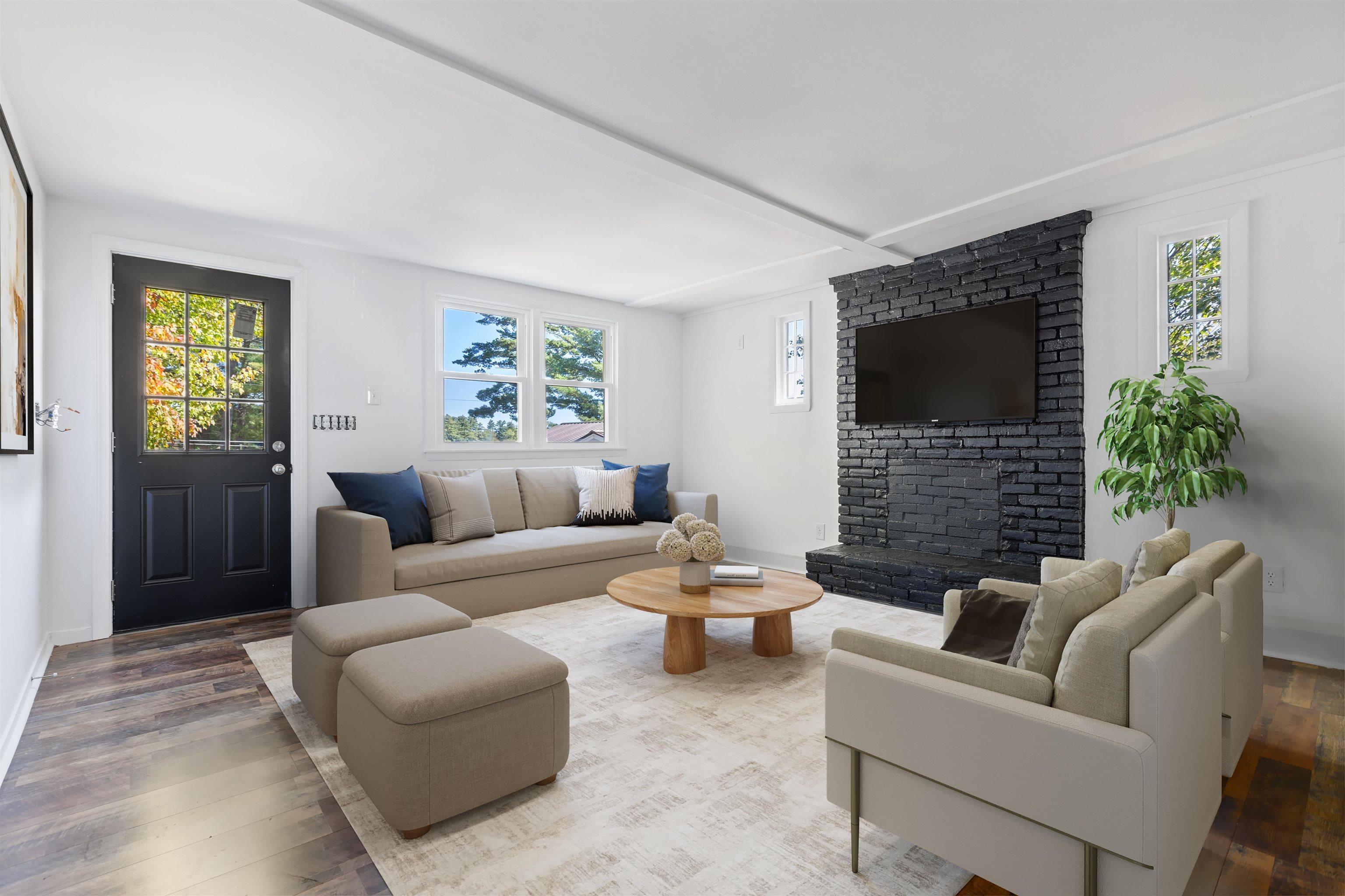 Image 3: Virtually Staged - Living Room Image 3: Virtually Staged - Living Room