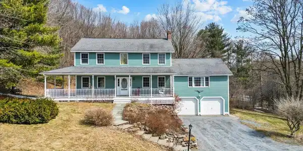 76 Red Tail Lane