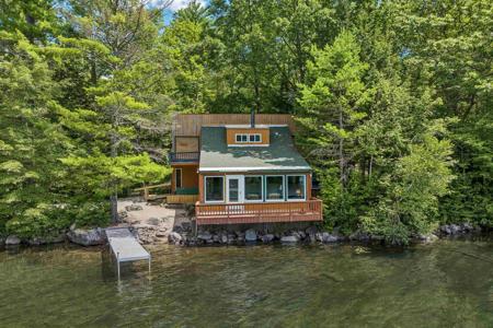 4 Pike Island Road