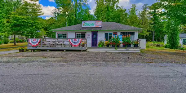 36 River Road