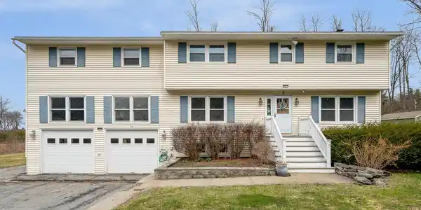 166 Lakeview Drive