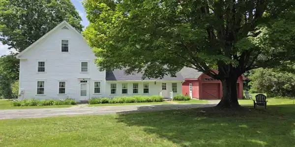 372 Canaan Street