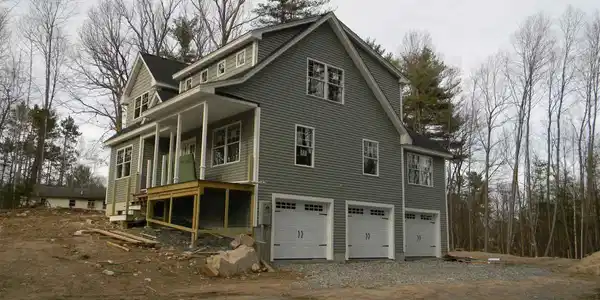 33 Main