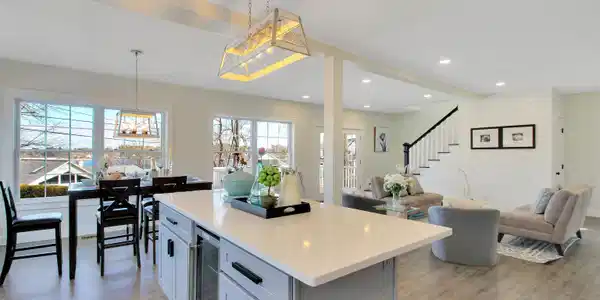 28 West Shore
