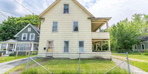 30 Highland