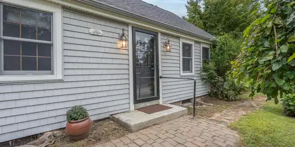 598 Province Road