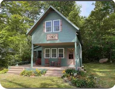 346 Ledgemere Point