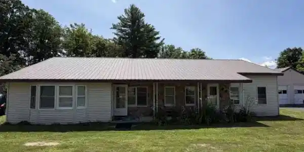 1324 Lovell Lake Road