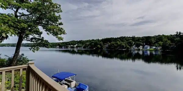 31 Cobbetts Pond