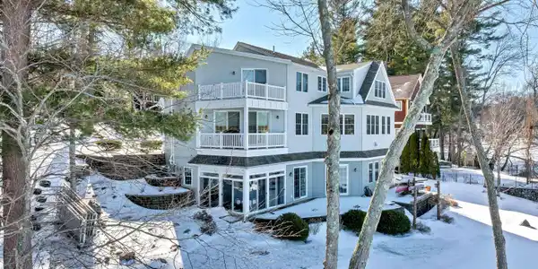 31 West Shore