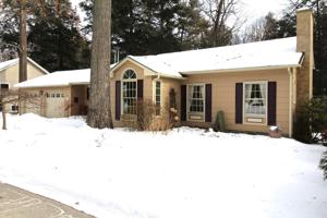 67 Oakcrest