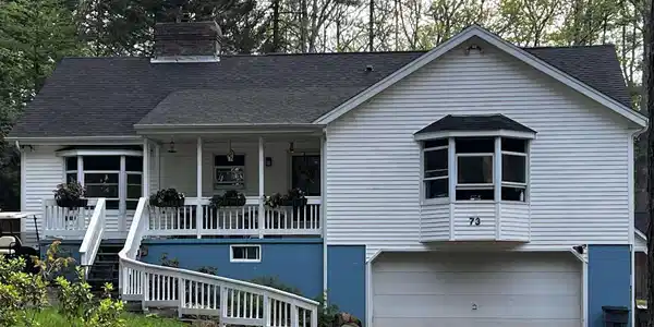73 Holts Point