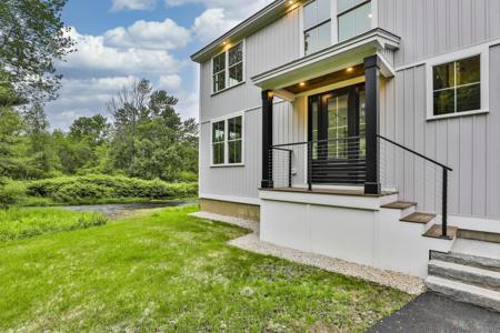 33 Sharon Road
