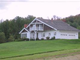 2906 Vance Hill