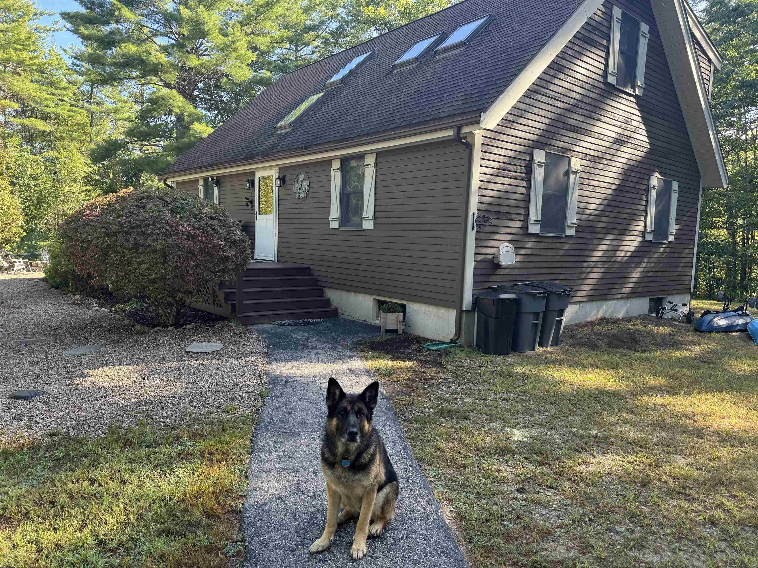 Image 0: Move in ready