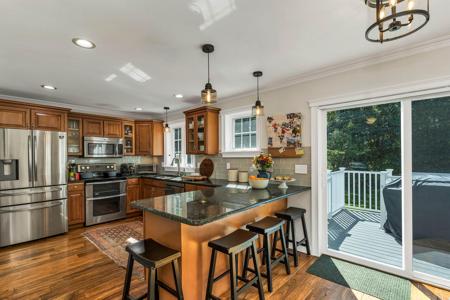 98 Washington Street