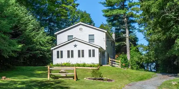 50 Rosewood Lane