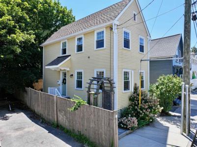 282 Hanover Street