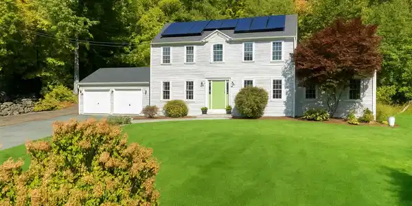 318 Old Post Road