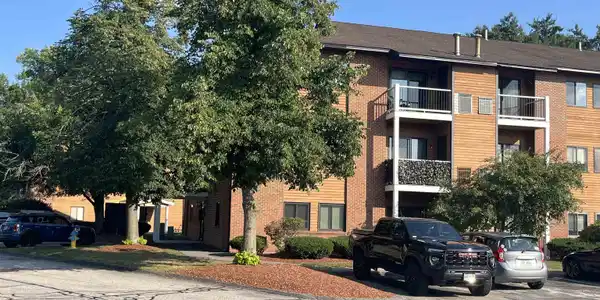 11 Blackstone Drive