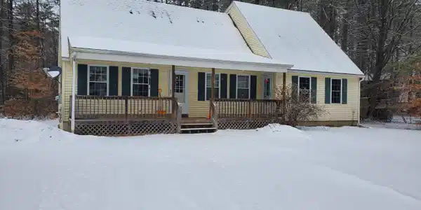 17 James Way