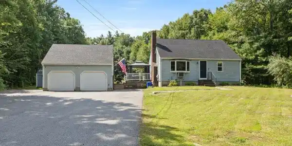 14 Higgins Avenue