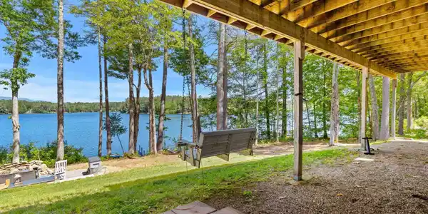 Image 4: Lower Level - Lake View Image 4: Lower Level - Lake View