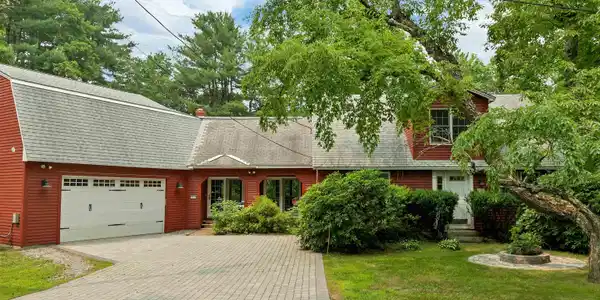 4 Highland Avenue