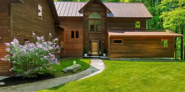 190 Red Tail Lane