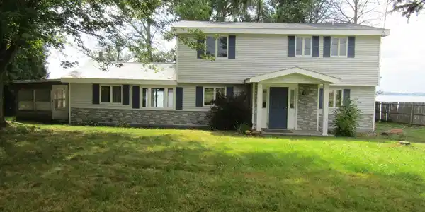 416 Lakewood Drive