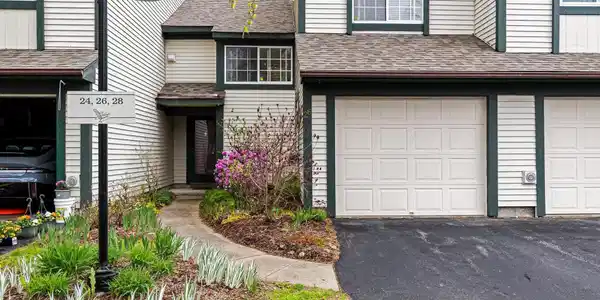 26 Lake Forest Drive