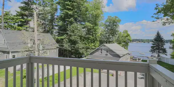 11 Tabor Road