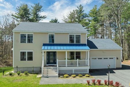 40 Mary Ann Avenue