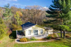 94 Crystal Heights
