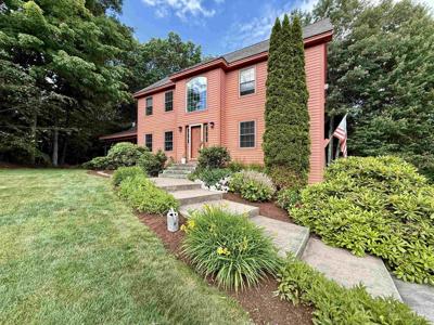 40 Lakewood Drive