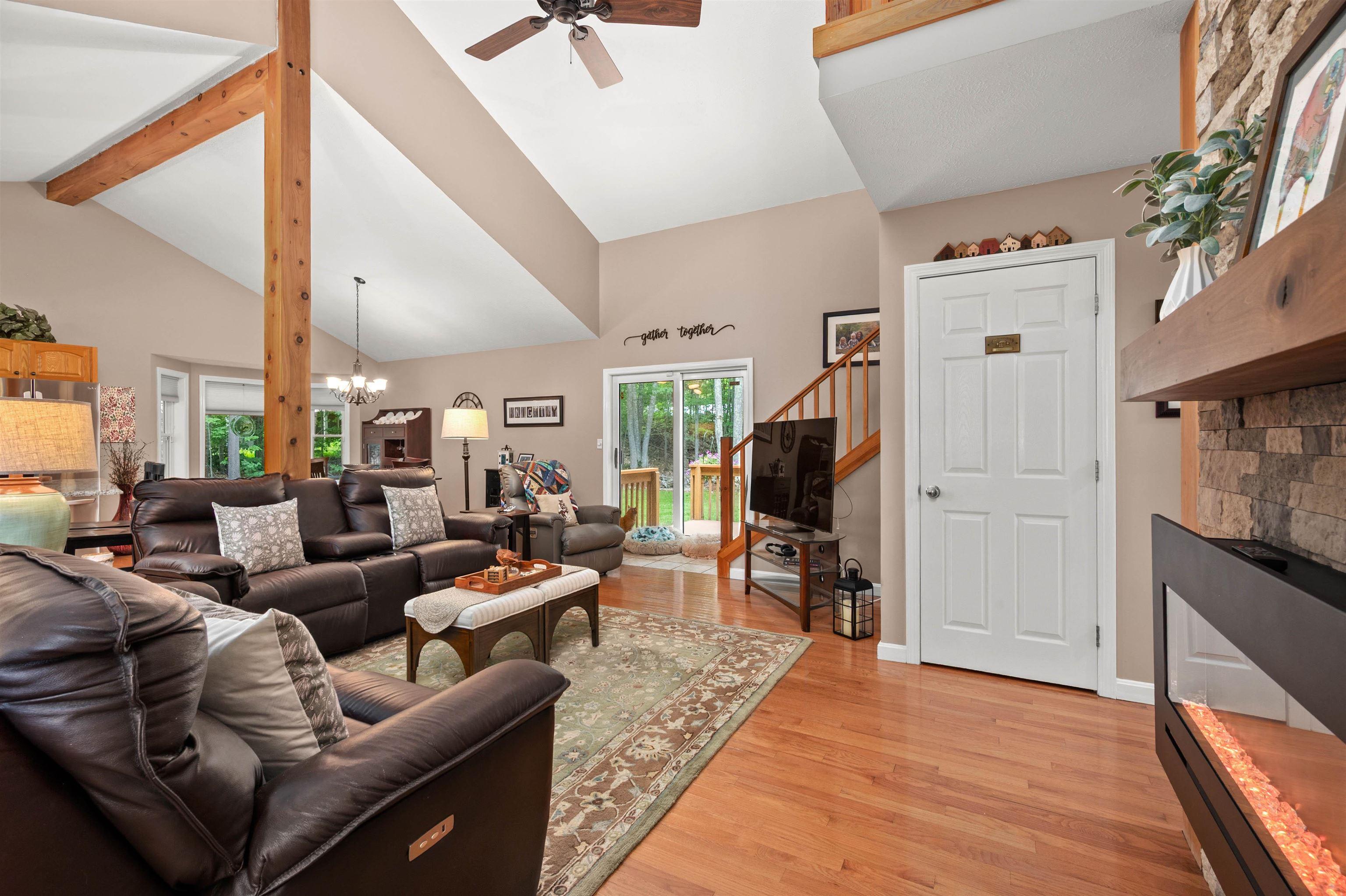 Image 4: FANTASTIC GREAT ROOM Image 4: FANTASTIC GREAT ROOM