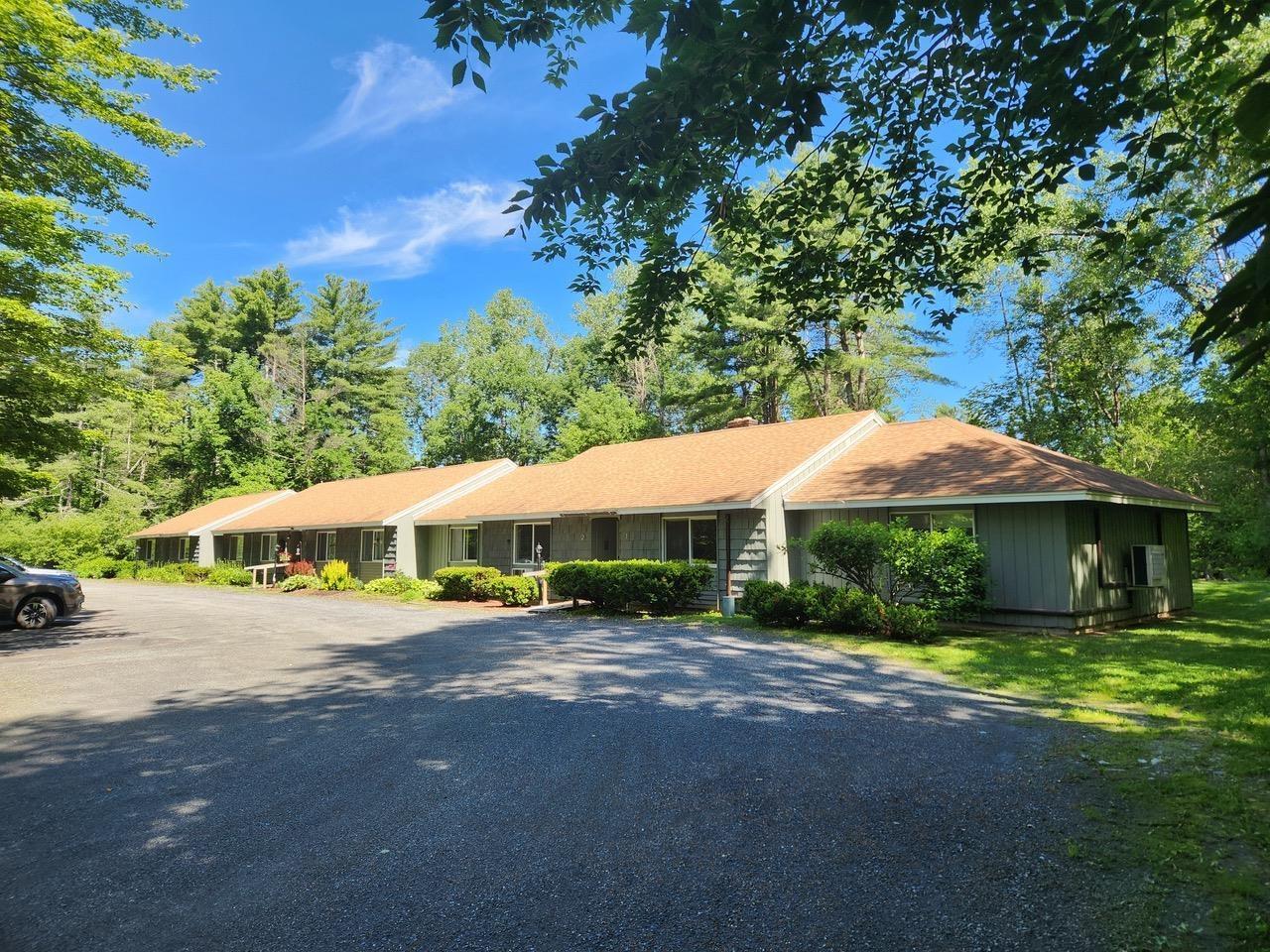 Image 1: Condominium near Lake Bomoseen, in Country Setting Image 1: Condominium near Lake Bomoseen, in Country Setting